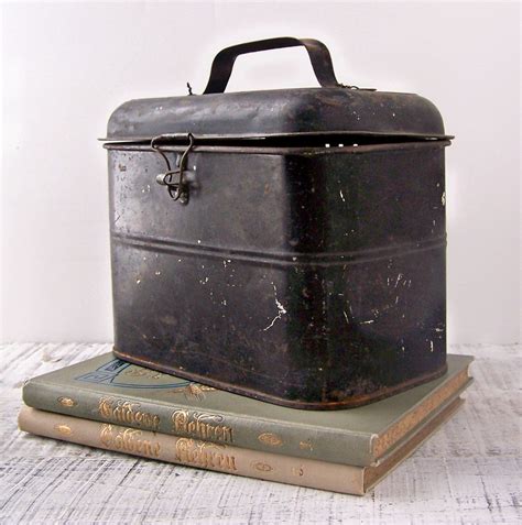 vintage metal lunch boxes factory|collectible metal lunch boxes.